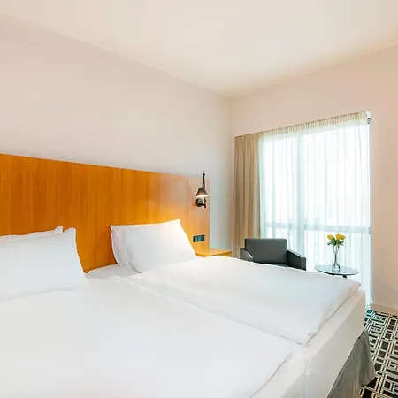 Nh Hotel Praga