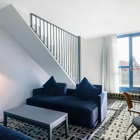 Nh Hotel Praga