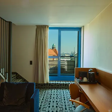 Hotel Nh Praga