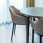 إن إتش سيتي 4* براغ