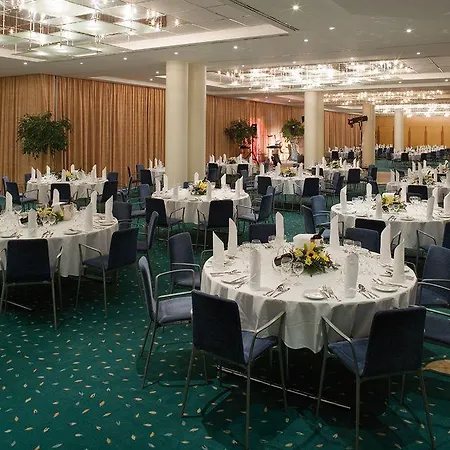 Hotel Nh Prague