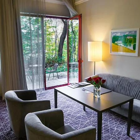 Hotel Nh Praga