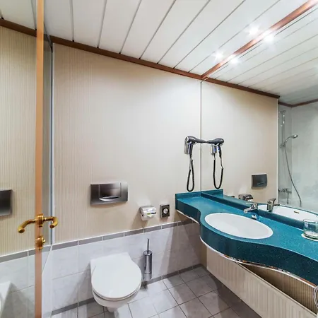 Nh Hotel Praga