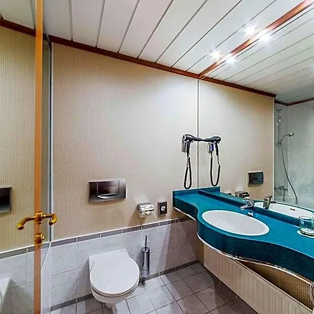 Hotell Nh Prag