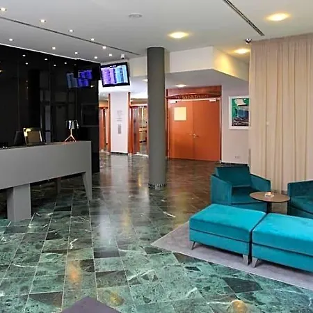 Nh Szálloda 4*