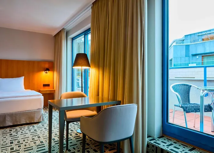 Hotel Nh Prag